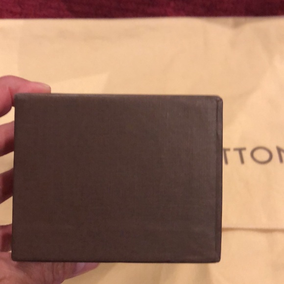 Louis Vuitton Box - Picture 8 of 8